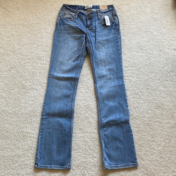 NWT Aeropostale Chelsea Bootcut Jeans Size 0R - Picture 1 of 7